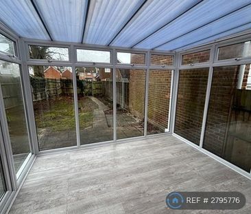 3 bedroom detached house to rent - Photo 5