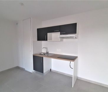 Location Appartement 3 pièces 65m² FROUZINS 31270 - Photo 1