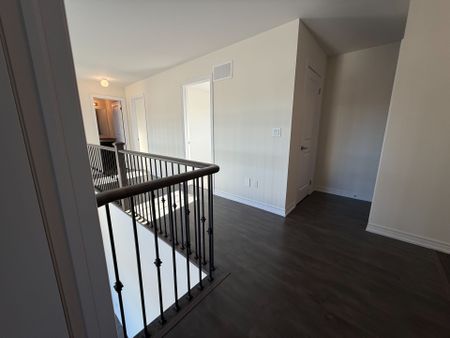 For Lease - 1 Larissa Park Drive, Quinte West, Ontario - Photo 3