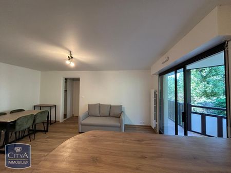 Location Appartement 2 pièces 38m² TOURGEVILLE 14800 - Photo 4