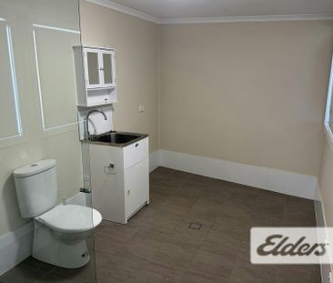 4 Orient Road - Photo 4