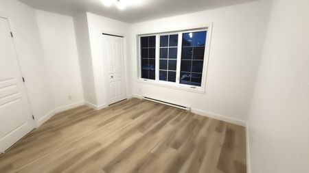 Appartement à louer - Laval (Chomedey) (Autres) - Photo 2