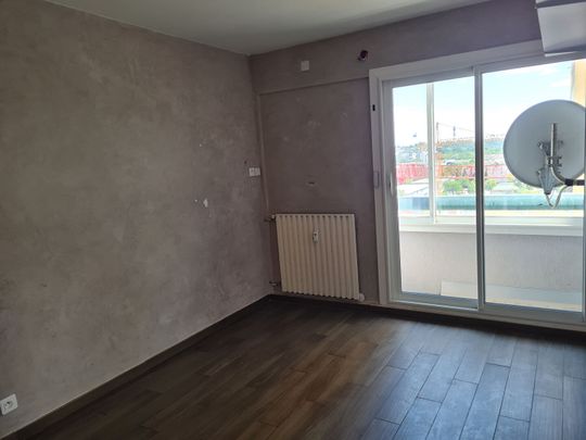 Location Appartement 5 pièces 97m² MONTPELLIER 34000 - Photo 1