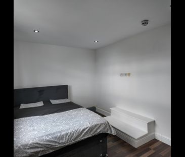 Room in a Shared House, Gloucester Road, CR0 - Photo 5