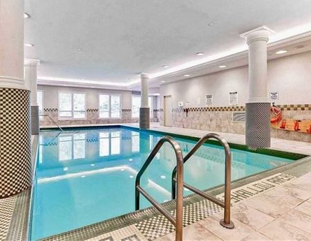 For Lease - 5229 Dundas Street Unit# 2012, Toronto, Ontario - Photo 2