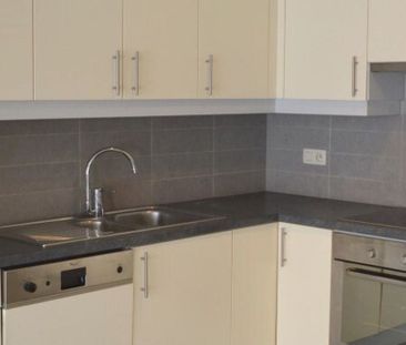 Appartement te huur in Ieper voor € 700 met 2 slaapkamers - Photo 3