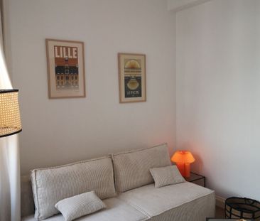 Location Appartement 2 pièces 43m² LA MADELEINE 59110 - Photo 2