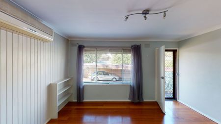 1/14 Bessazile Avenue Forest Hill VIC - Photo 2