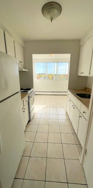 2 CH - 1 SDB - Montréal - $1,595 /mo - Photo 1