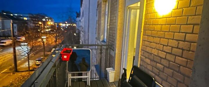 Gemütliche 2-Zimmer-Wohnung mit Balkon & Einbauküche in Dresden-F - Foto 1