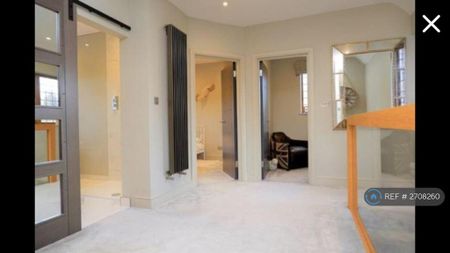 3 bedroom semi-detached house to rent - Photo 2