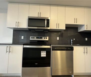 For Lease - 107 Roger Street Unit# 611, Waterloo, Ontario - Photo 5