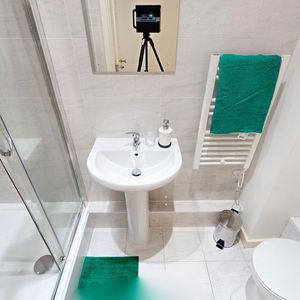 Studio to rent - Photo 3