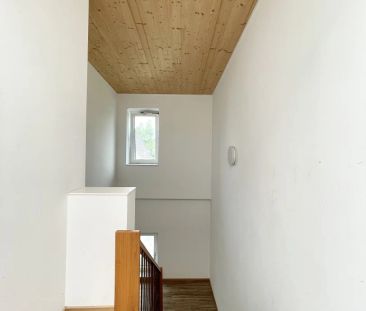 Platzsparend & stilvoll - 1-Zimmer-Dachgeschosswohnung in Lustenau - Photo 4