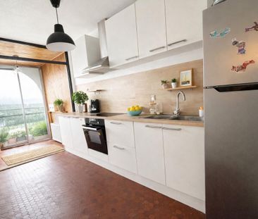 Location Appartement 4 pièces Meublé 82m² TALENCE 33400 - Photo 6