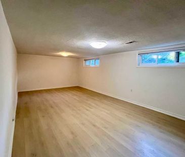 For Lease - 287 Kent Crescent, Burlington, Ontario - Photo 6