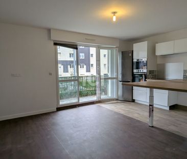Appartement Nantes 3 pièce(s) 55.37 m2 - Balcon - Parking / Route d... - Photo 5