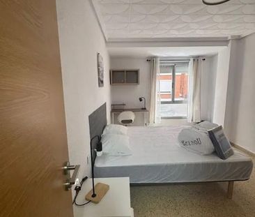 Carrer de Sant Francesc dAssís, Valencia, Valencian Community 46920 - Photo 4