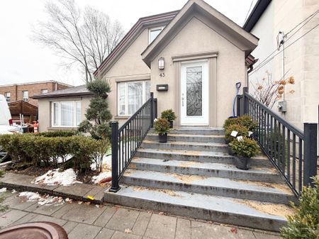 For Lease - 43 Dunblaine Avenue Unit# Lower, Toronto, Ontario - Photo 4