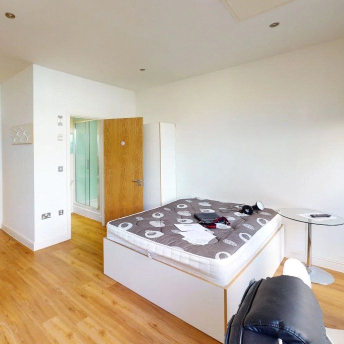 Student Properties to Let - Photo 1