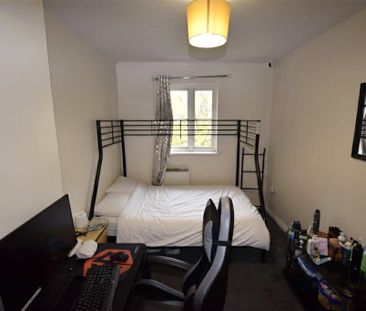 2 bedroom apartment to rent - Photo 6