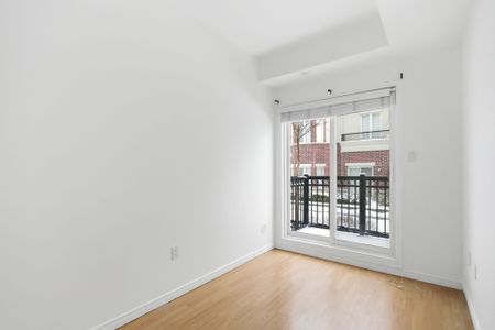 For Lease - 19 Coneflower Crescent Unit# 254, Toronto, Ontario - Photo 3