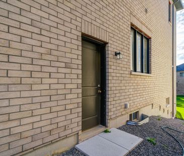 For Lease - 1091 Pisces Trail, Pickering, Ontario - Photo 3