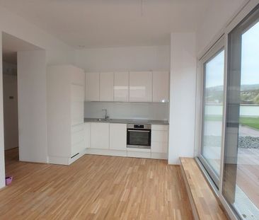 2-ZIMMER WOHNUNG MIT TERRASSE, EIGENGARTEN, LIFT UND GARAGENPLATZ - Foto 6