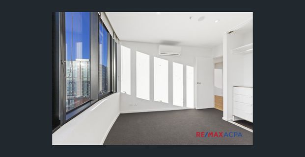 Stunning Apartment with Spectacular Views - Photo 1