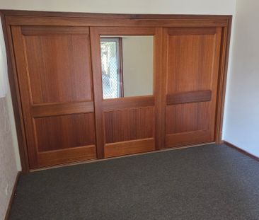 Morphett Vale - Photo 3