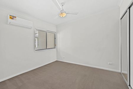 Modern Comfort and Convenience in the Heart of Coopers Plains - Photo 5