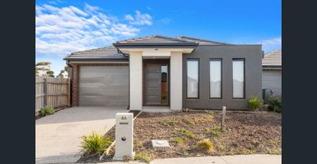 Saltwater Estate Stunner - Photo 4