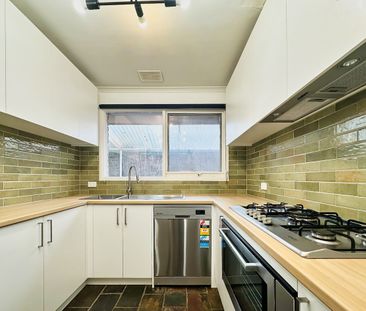 Great Location with Easy Living!!! - Photo 5