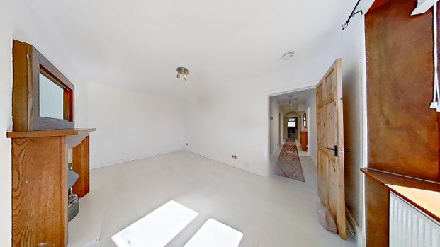 Long Lane, Broughty Ferry - Photo 1