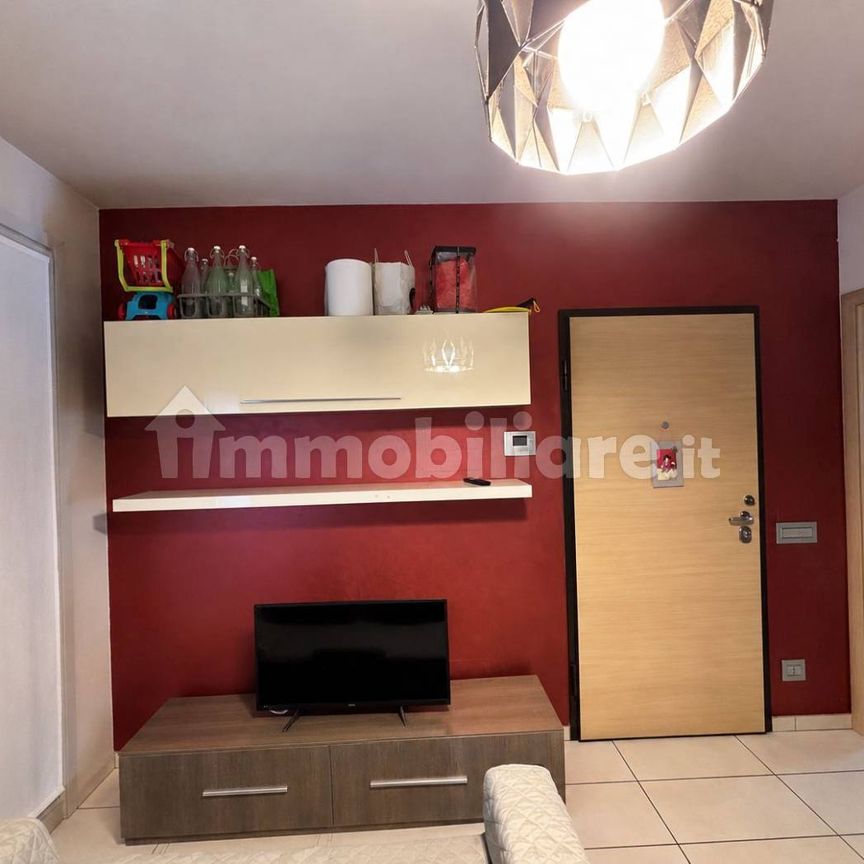 Trilocale viale Torino 24, Centro, Alba - Photo 1