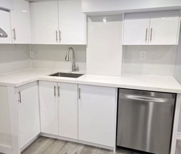 For Lease - 27 Yardley Crescent, Brampton, Ontario - Photo 6