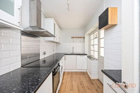 3 bedroom flat to rent - Photo 5