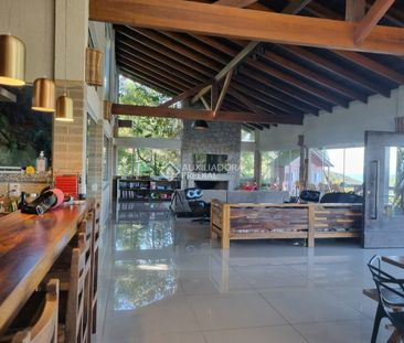Casa com 3 quartos e 250m² para alugar em Macacu, Garopaba. - Foto 1
