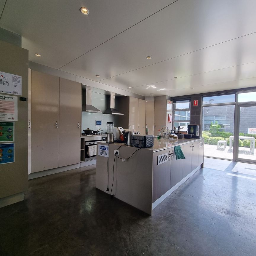 Room Accommodation- All Bills Included* - Photo 1