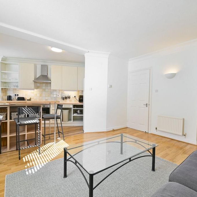 1 bedroom flat to rent - Photo 1