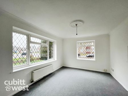 5 bedroom detached house to rent - Photo 3