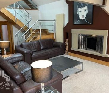 3 bedroom flat to rent - Photo 1