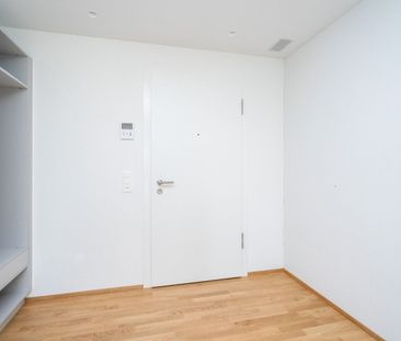 Move in and enjoy - Photo 2