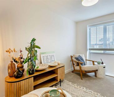 3 bedroom semi-detached house to rent - Photo 1