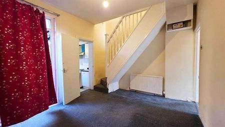 Field Road, London, E7 - Photo 3