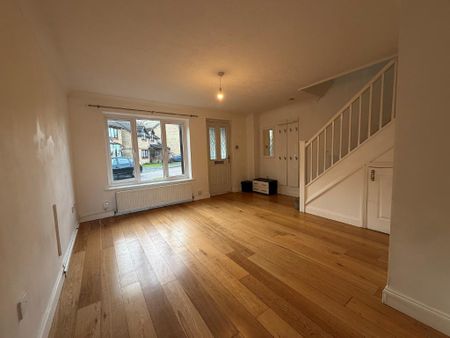 3 bedroom terraced house to rent - Photo 2