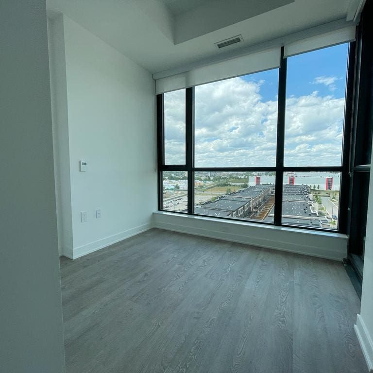 THE MACKENZIE: Keele St & Major Mackenzie Dr W (120 Eagle Rock Way) AD#00804 - Photo 1