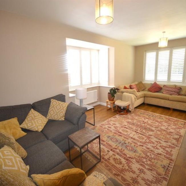4 Bedroom Detached Available Arranging tenancy - Photo 1
