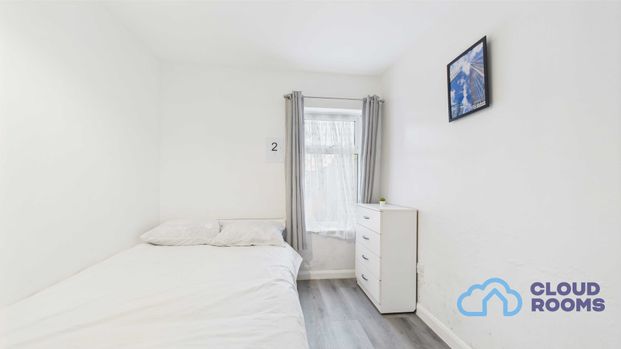 RM2 Hampden Road | Grays | London | RM17 5JP - Photo 1