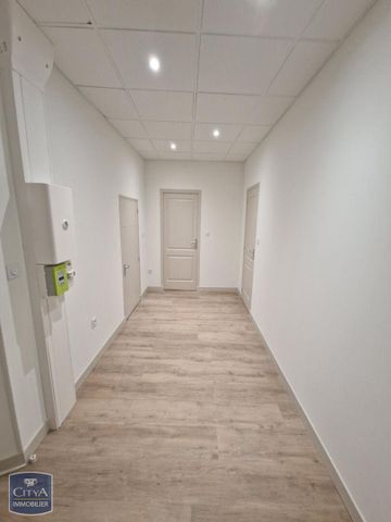 Location Appartement 3 pièces 78m² ALENCON 61000 - Photo 5